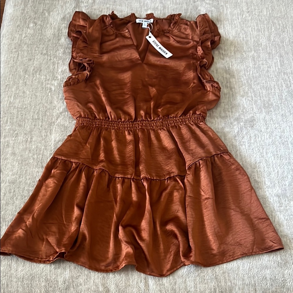 Elegant Rust Ruffled Dress - Picture 3 of 5